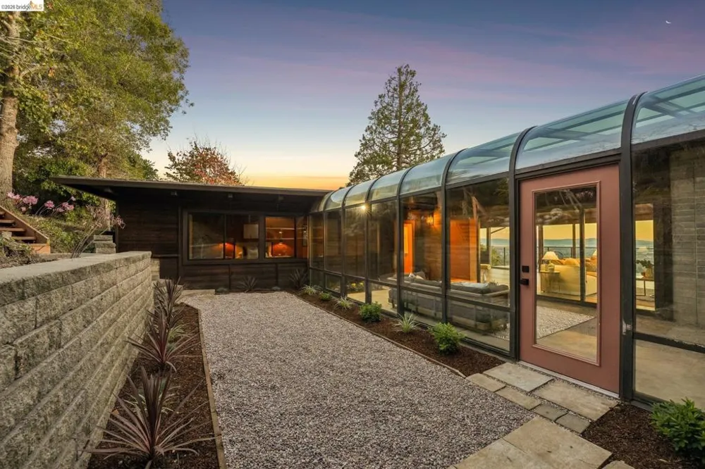 222 Panoramic Way Berkeley, CA 94704