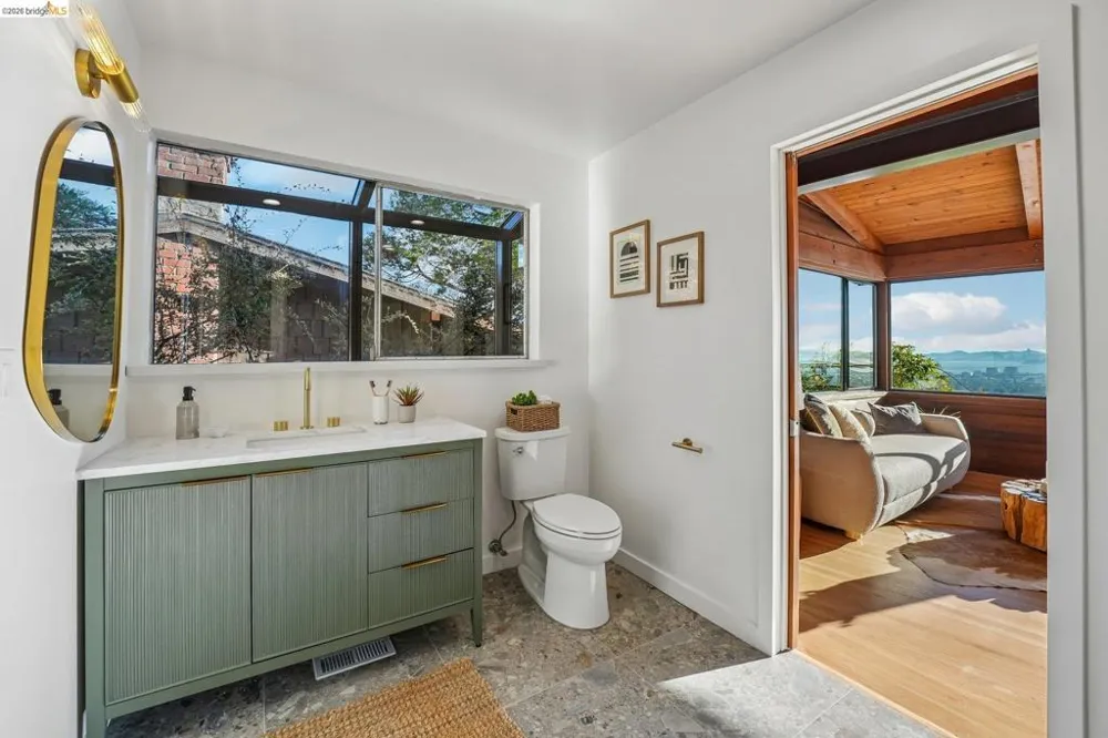 222 Panoramic Way Berkeley, CA 94704