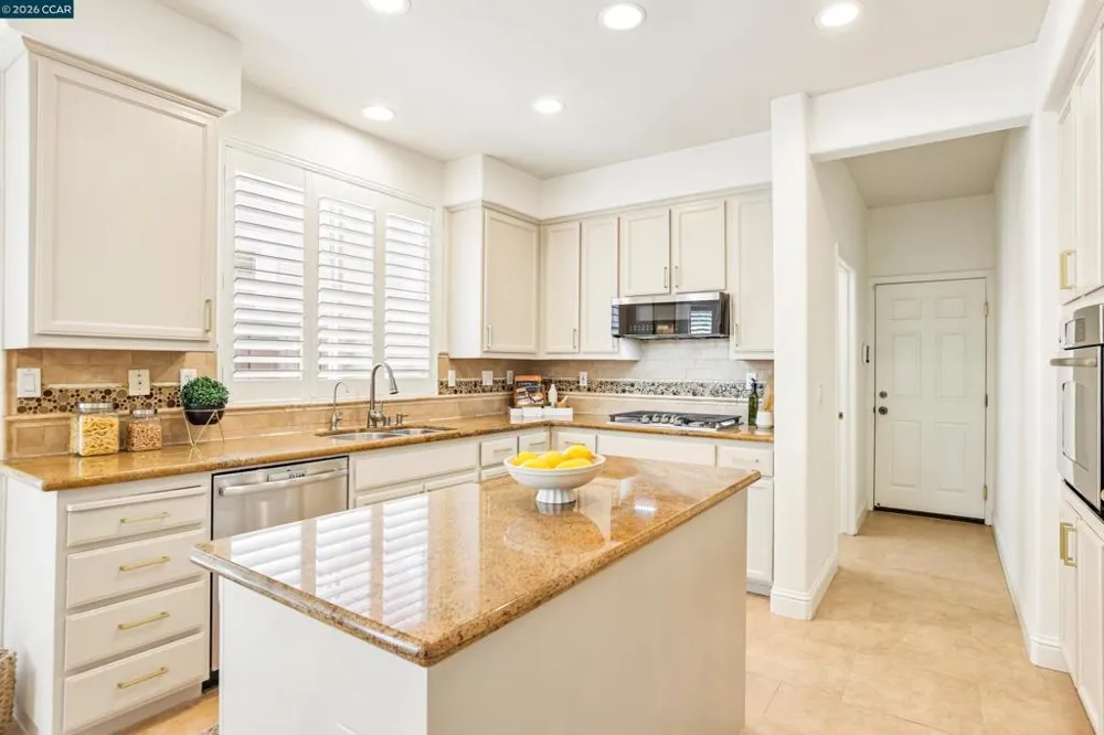 1344 Panwood Ct Brentwood, CA 94513