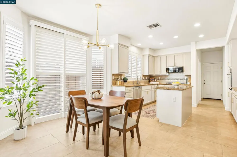 1344 Panwood Ct Brentwood, CA 94513