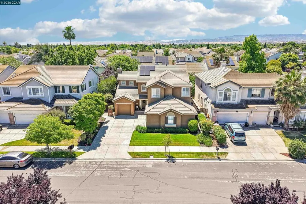 1344 Panwood Ct Brentwood, CA 94513