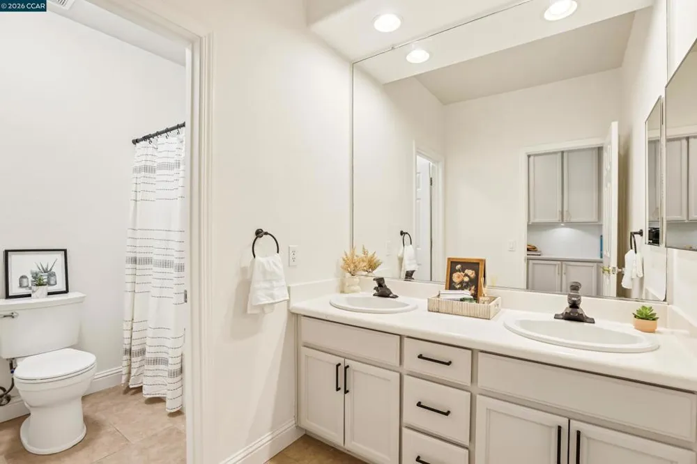 1344 Panwood Ct Brentwood, CA 94513