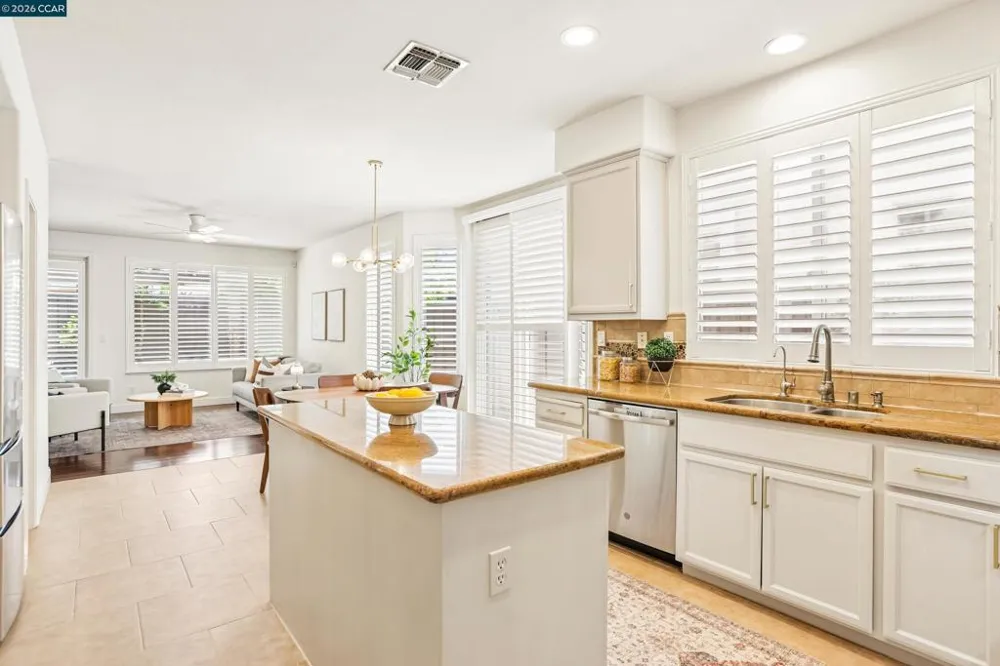 1344 Panwood Ct Brentwood, CA 94513