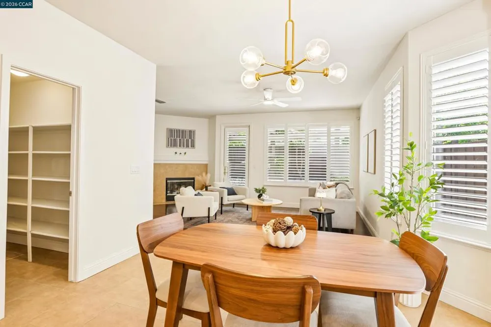 1344 Panwood Ct Brentwood, CA 94513