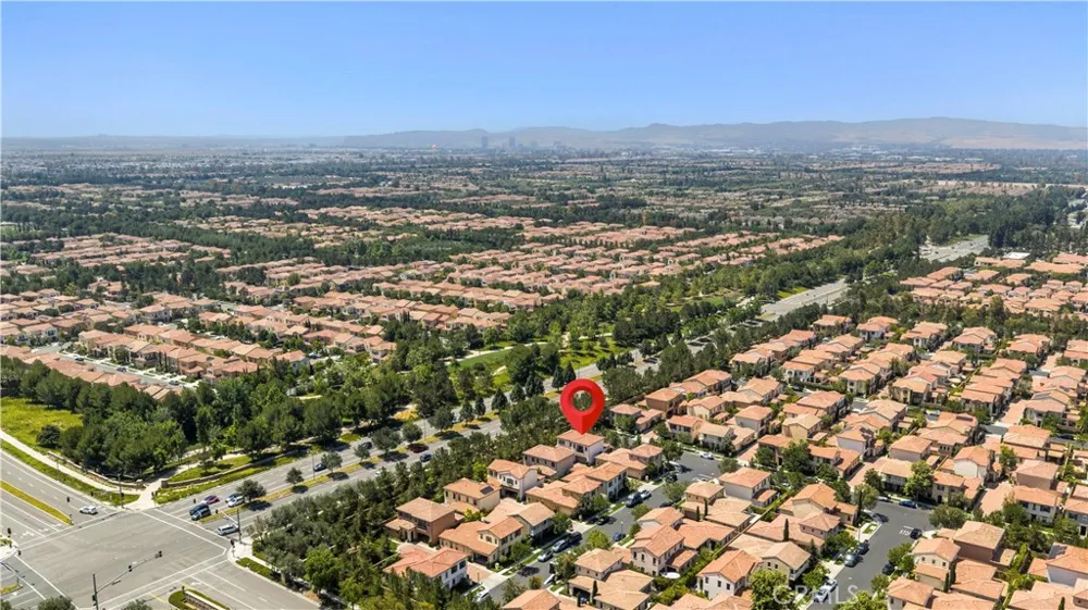 68 tollson Irvine, CA 92620