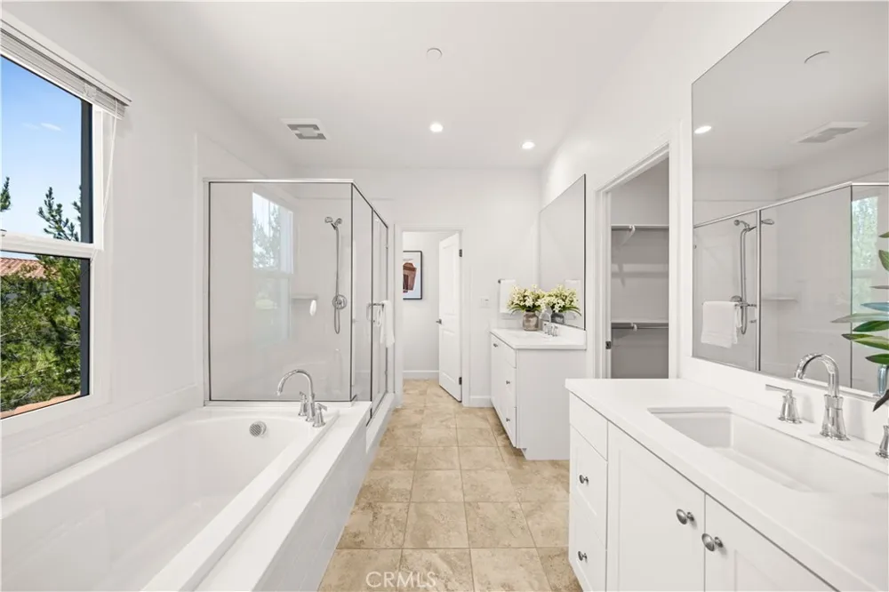 68 tollson Irvine, CA 92620