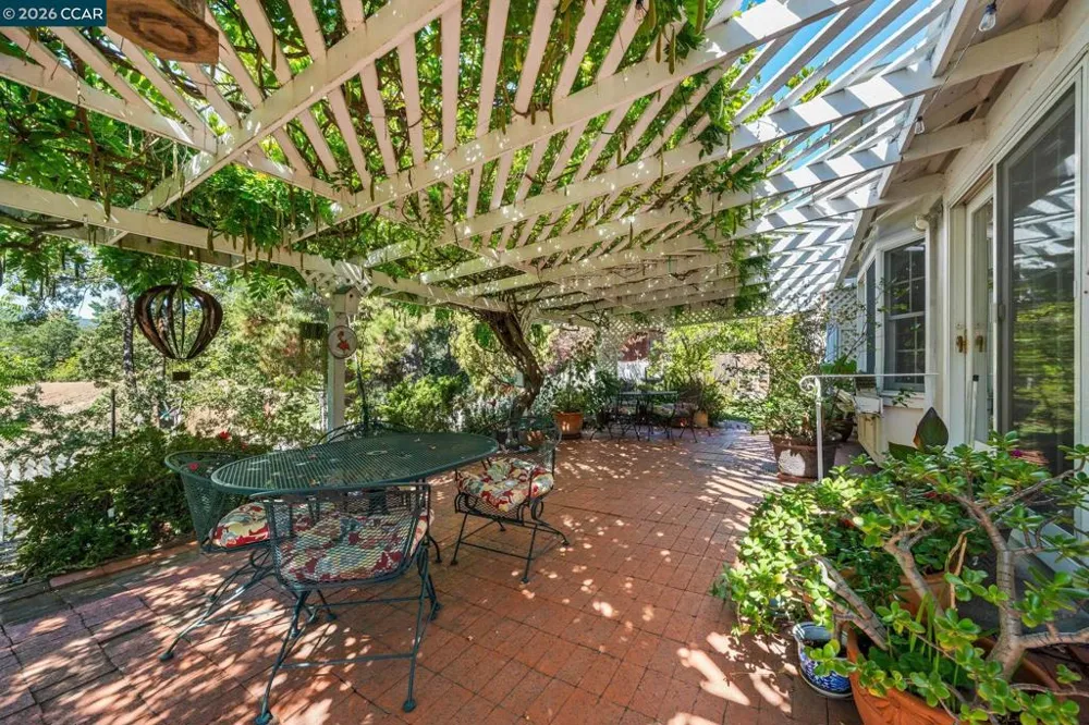 321 Apollo Way Pleasant Hill, CA 94523