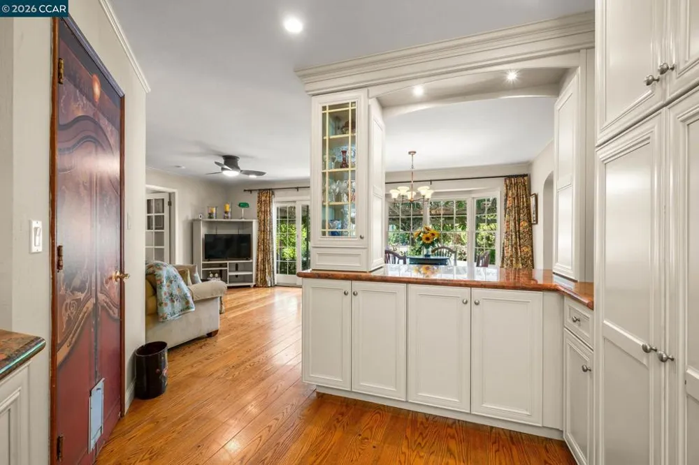 321 Apollo Way Pleasant Hill, CA 94523