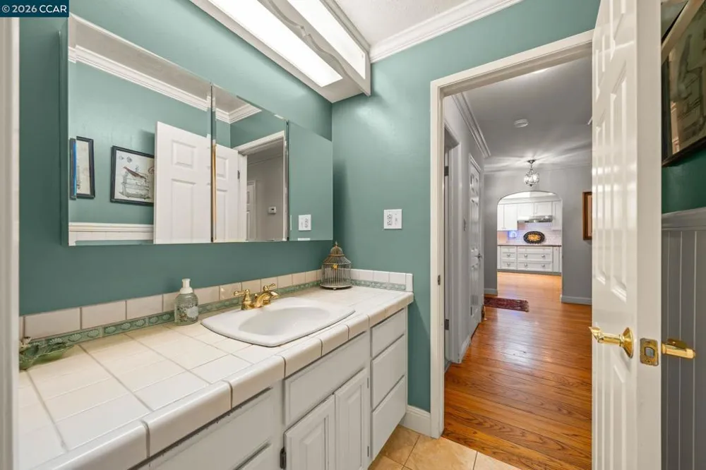 321 Apollo Way Pleasant Hill, CA 94523
