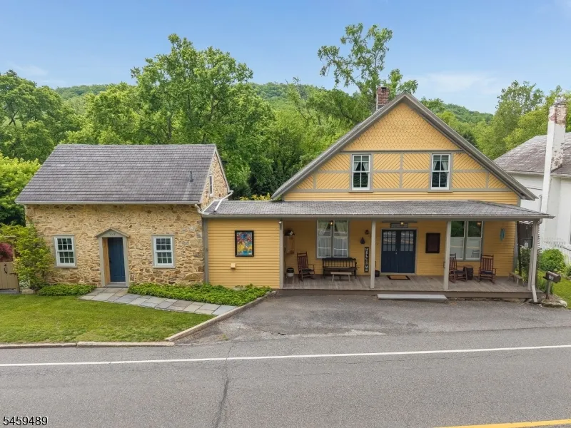 152 Route 627 Pohatcong, NJ 08865