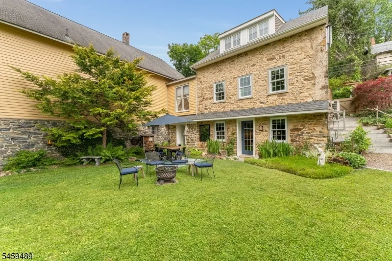 152 Route 627 Pohatcong, NJ 08865