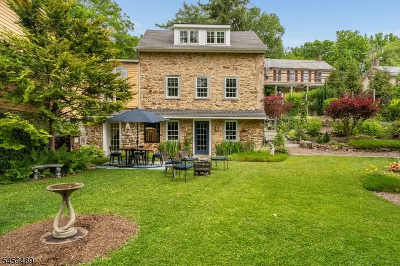 152 Route 627 Pohatcong, NJ 08865
