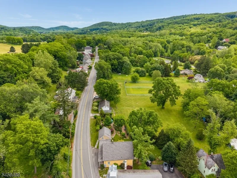 152 Route 627 Pohatcong, NJ 08865