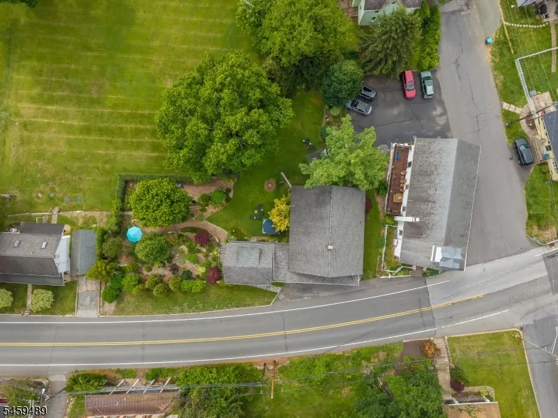 152 Route 627 Pohatcong, NJ 08865