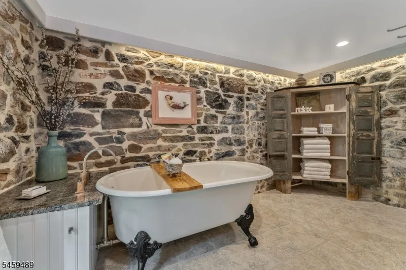 152 Route 627 Pohatcong, NJ 08865