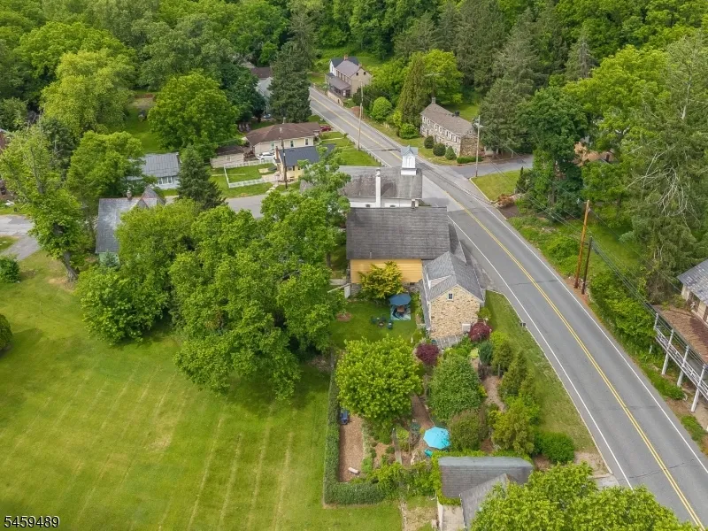 152 Route 627 Pohatcong, NJ 08865