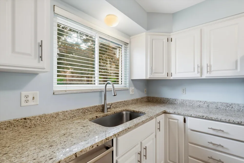 2031 Pauline Court Ann Arbor, MI 48103