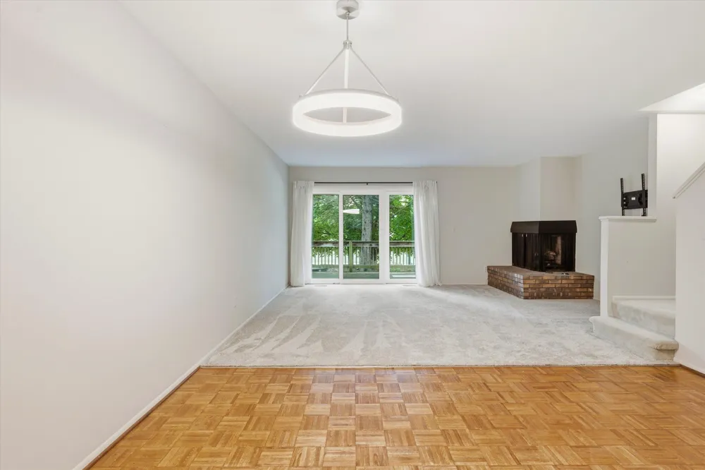 2031 Pauline Court Ann Arbor, MI 48103