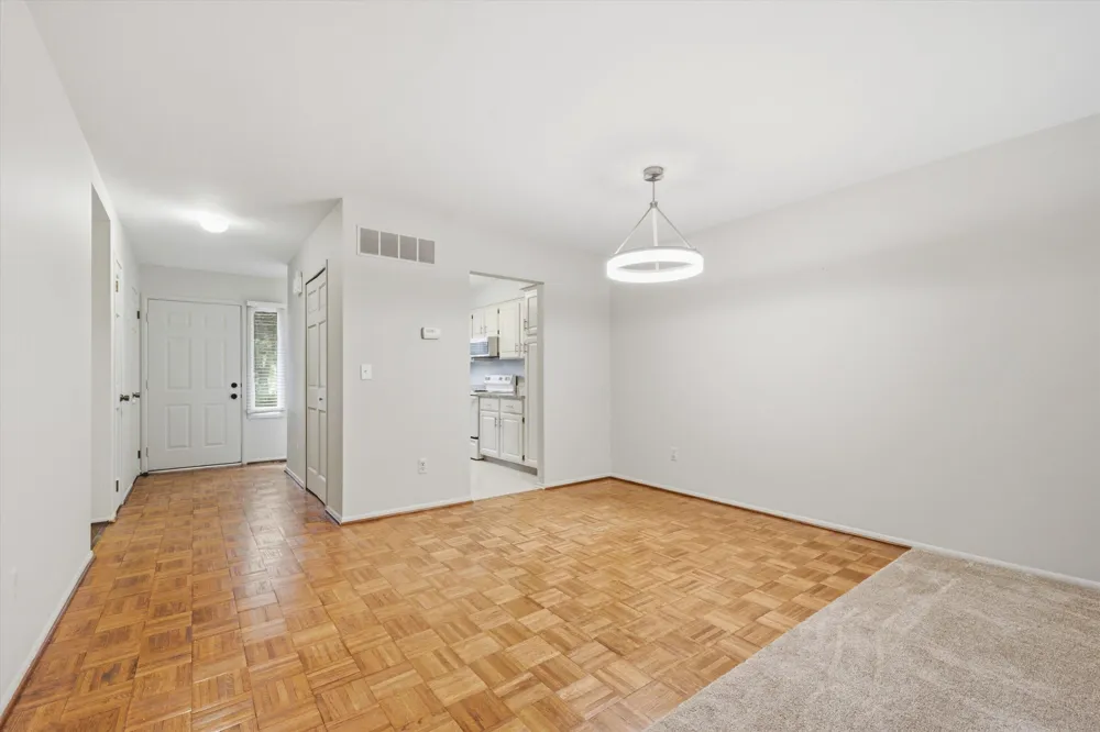 2031 Pauline Court Ann Arbor, MI 48103