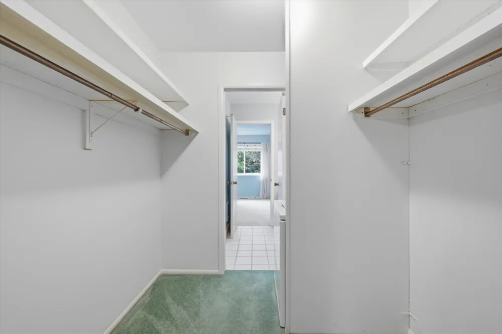 2031 Pauline Court Ann Arbor, MI 48103