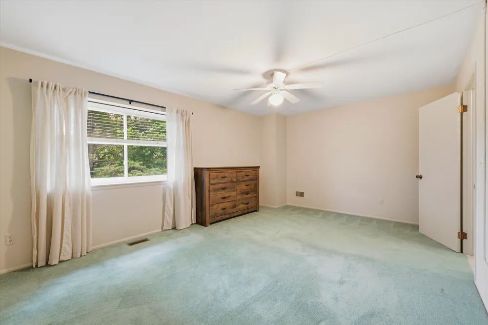 2031 Pauline Court Ann Arbor, MI 48103