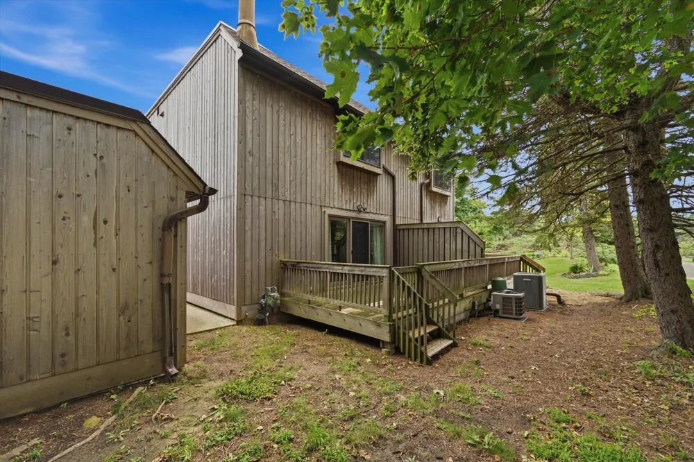 2031 Pauline Court Ann Arbor, MI 48103
