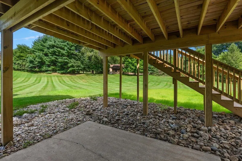 1977 Post Drive NE Belmont, MI 49306