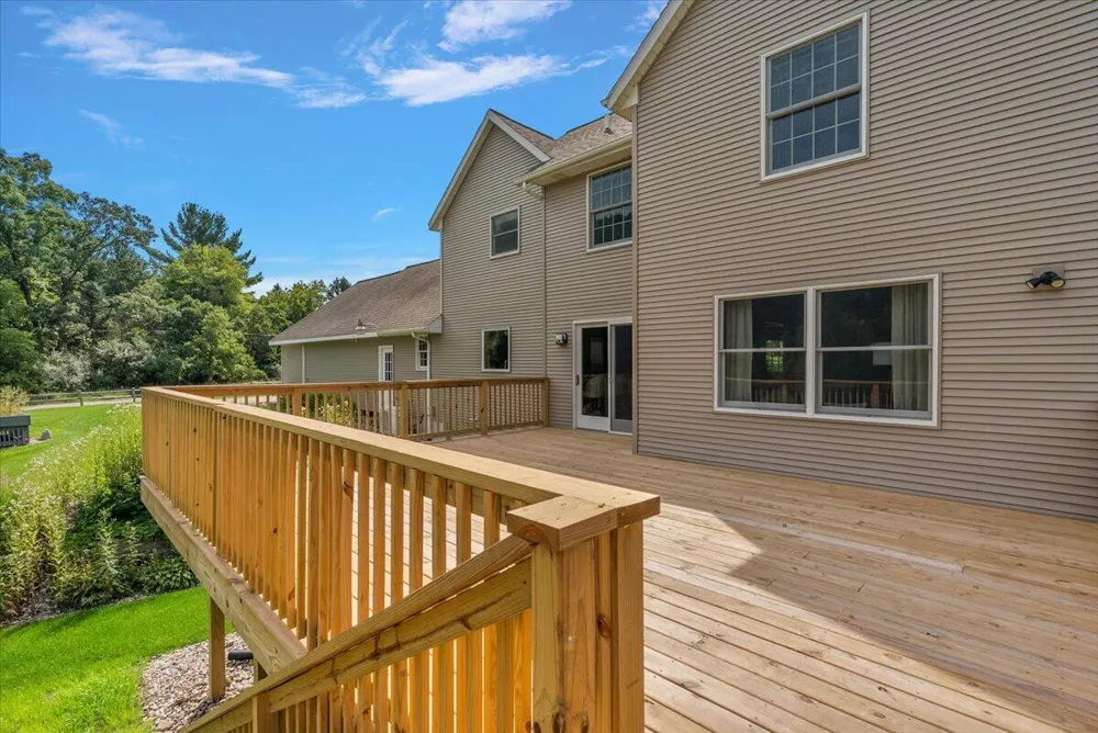 1977 Post Drive NE Belmont, MI 49306