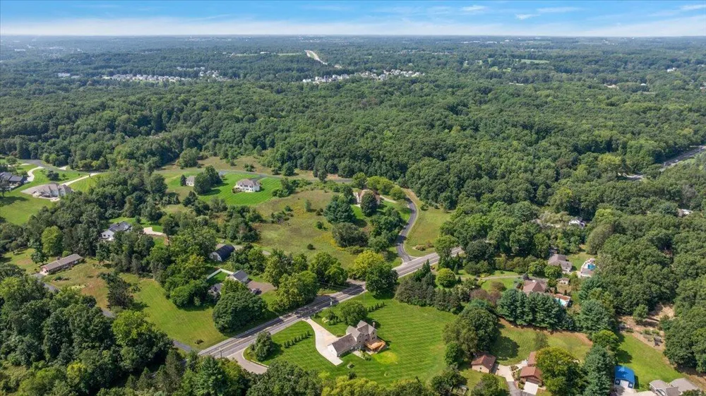 1977 Post Drive NE Belmont, MI 49306
