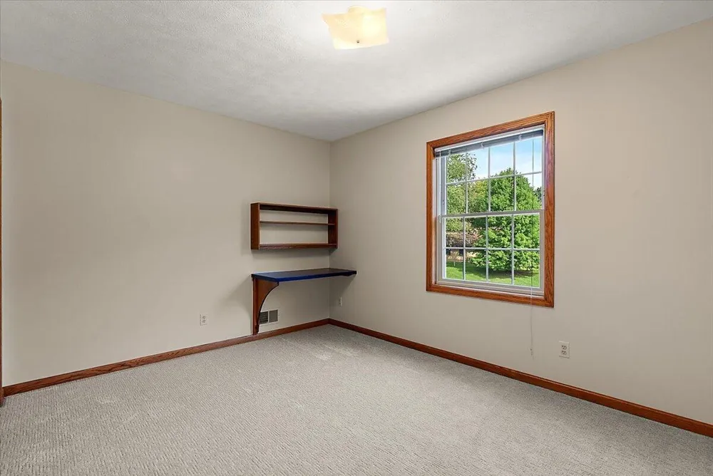 1977 Post Drive NE Belmont, MI 49306
