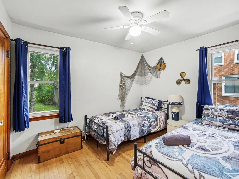 2240 Miner Avenue Muskegon, MI 49441
