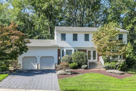 7 Monroe Drive