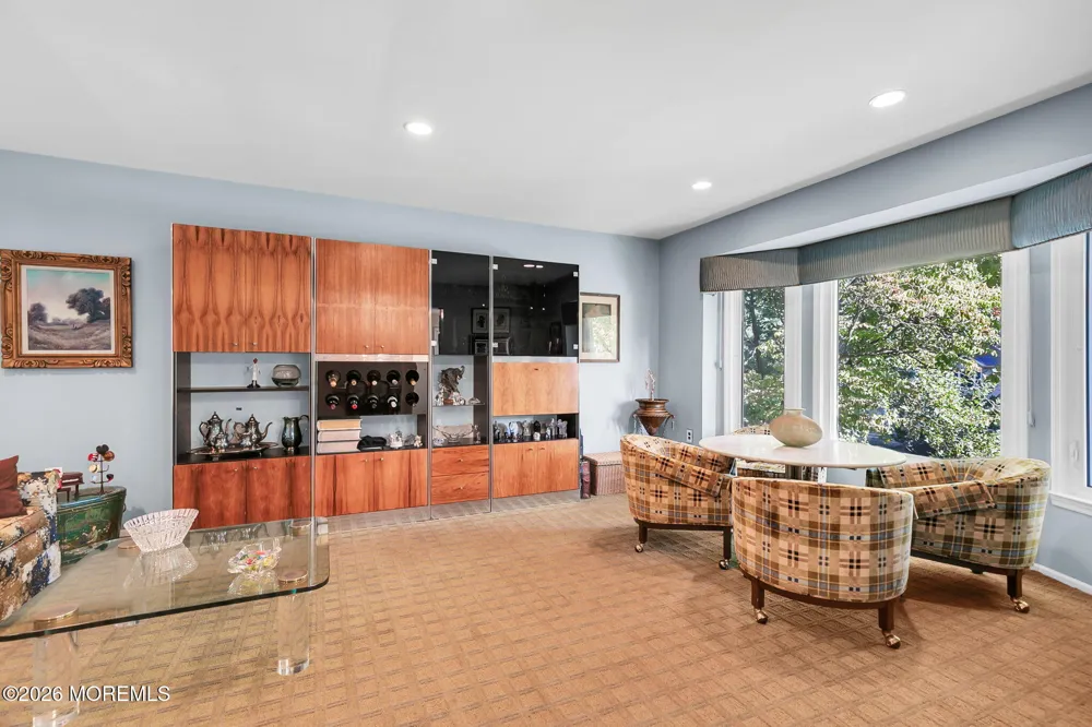 7 Monroe Drive Marlboro, NJ 07746