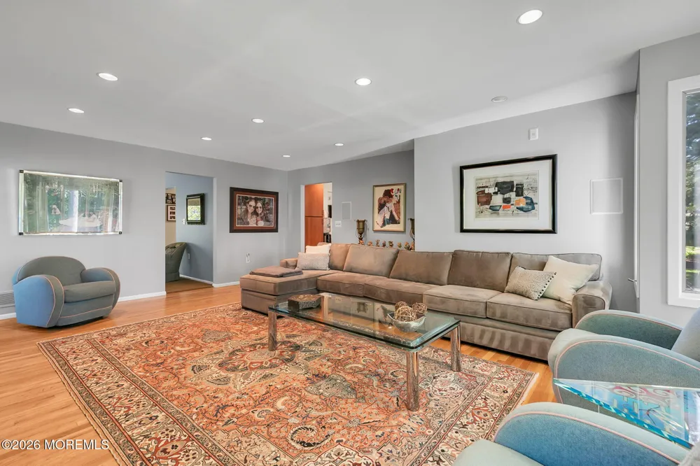 7 Monroe Drive Marlboro, NJ 07746