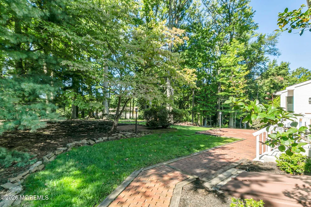 7 Monroe Drive Marlboro, NJ 07746