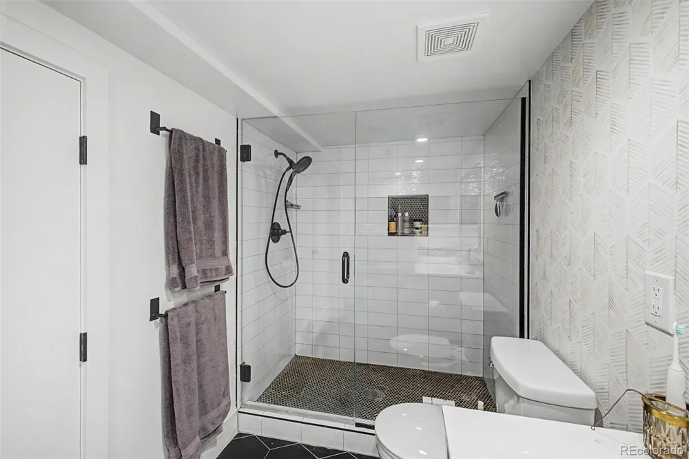 2051 S Sherman Street Denver, CO 80210