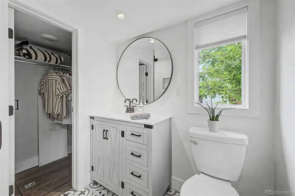 2051 S Sherman Street Denver, CO 80210