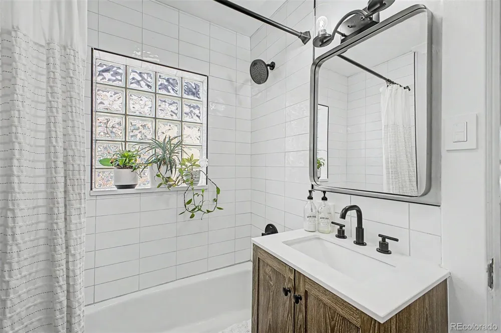 2051 S Sherman Street Denver, CO 80210