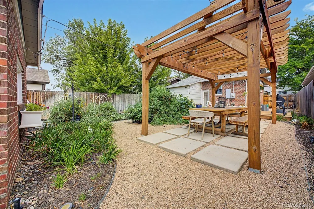 2051 S Sherman Street Denver, CO 80210