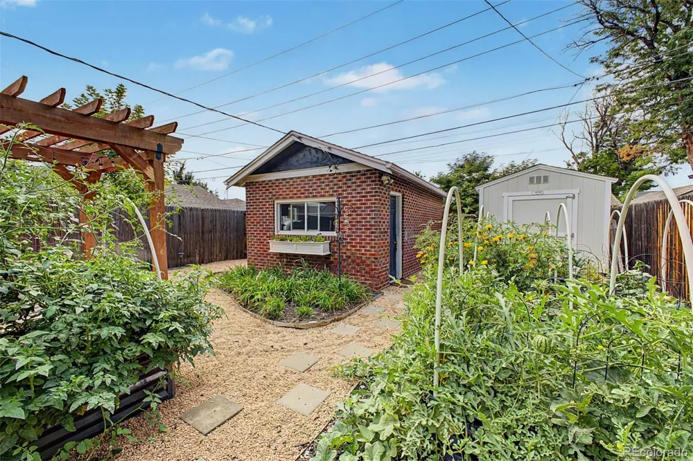 2051 S Sherman Street Denver, CO 80210