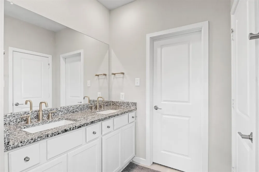 22115 Palo Dura Lane Tomball, TX 77375