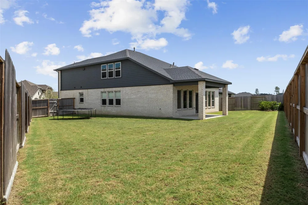 22115 Palo Dura Lane Tomball, TX 77375