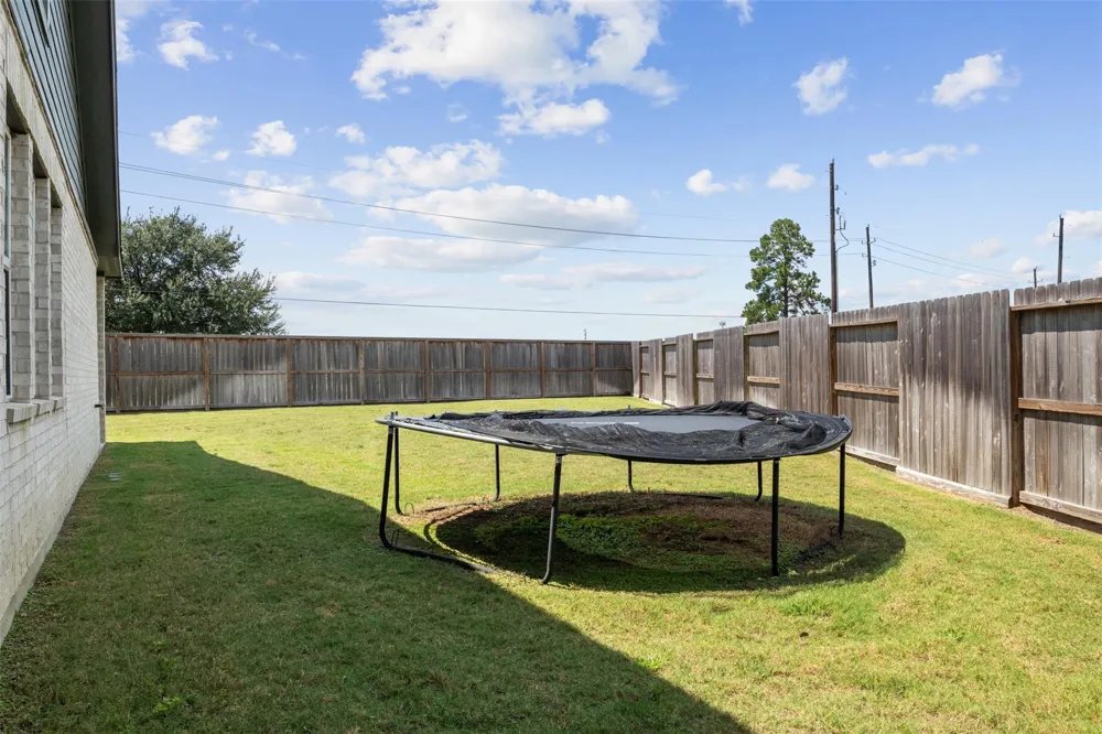 22115 Palo Dura Lane Tomball, TX 77375
