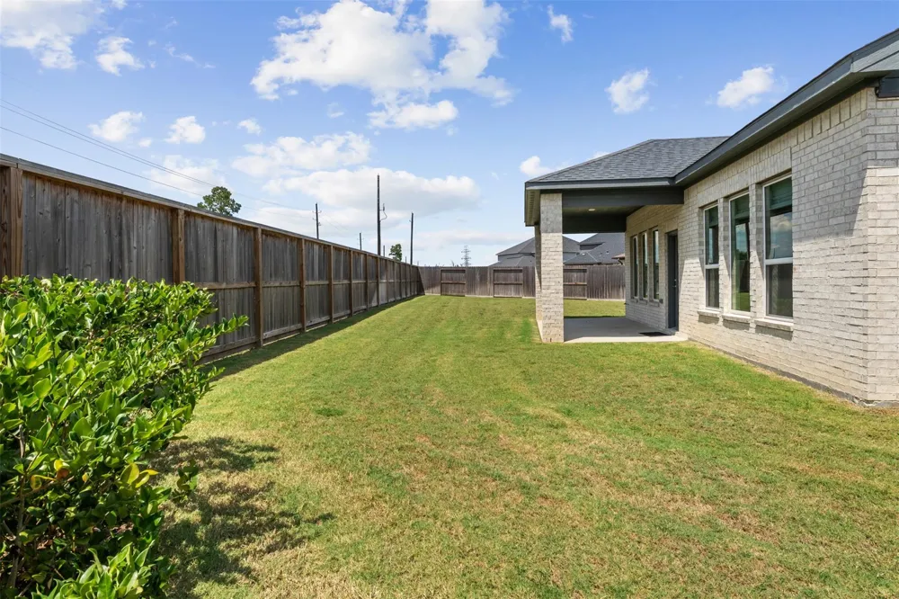 22115 Palo Dura Lane Tomball, TX 77375