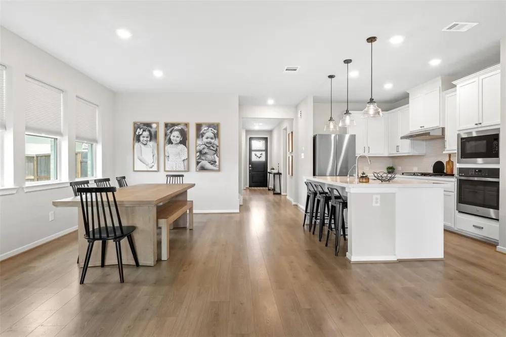 22115 Palo Dura Lane Tomball, TX 77375