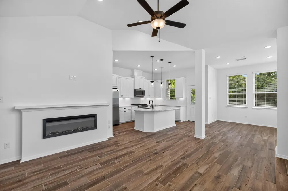 512 Water Ash Court Montgomery, TX 77316
