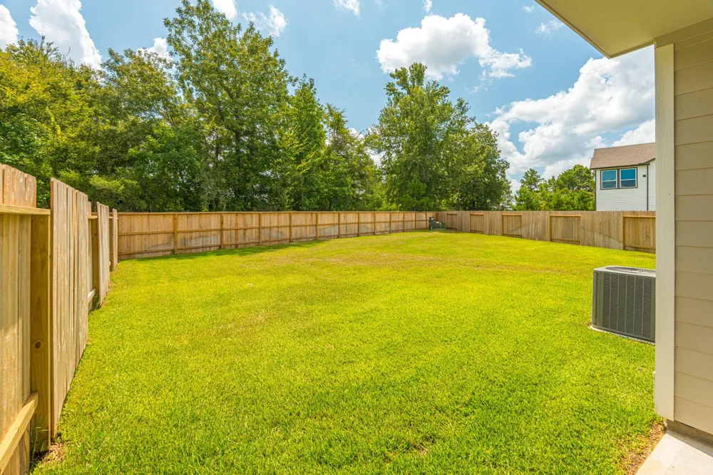 512 Water Ash Court Montgomery, TX 77316