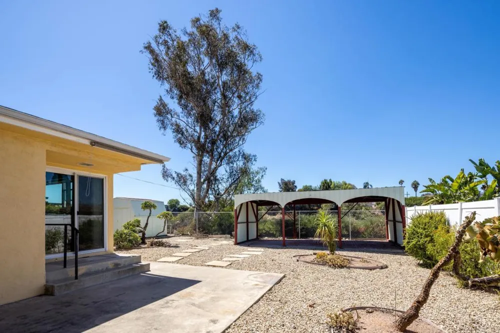 6367 Cleo Street San Diego, CA 92115