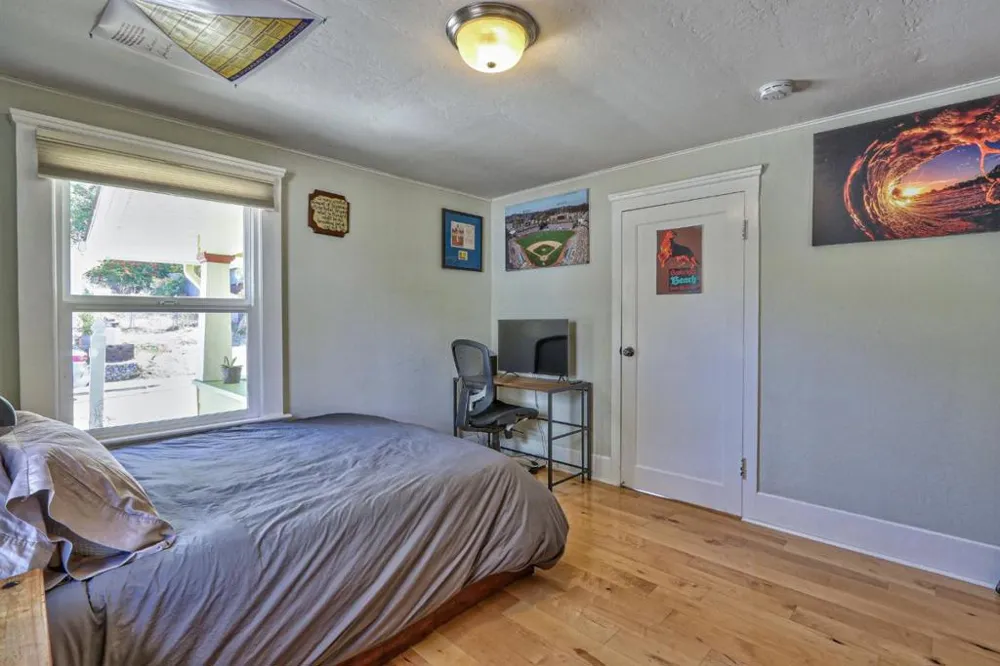 129 May Avenue Santa Cruz, CA 95062