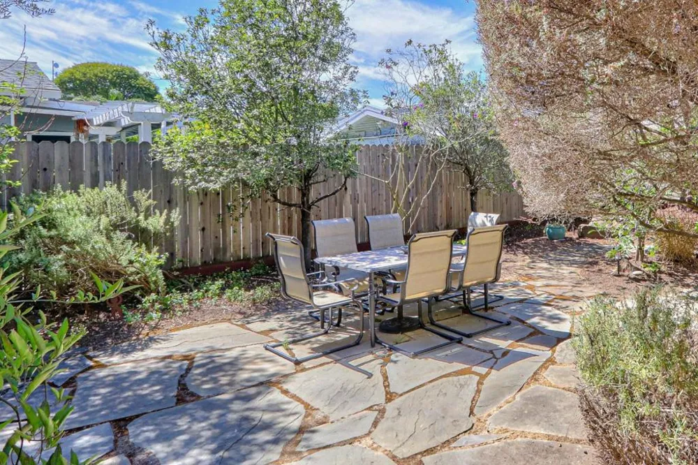 129 May Avenue Santa Cruz, CA 95062
